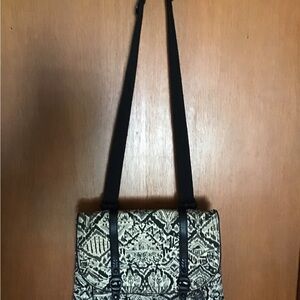 NWOT Sakroots Be Brave Peace Convertible Backpack